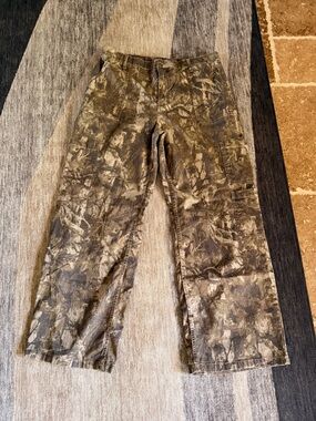 No Boundaries Women's Size XL (14-16) Elastic Waist Olive Camo Cargo Pants